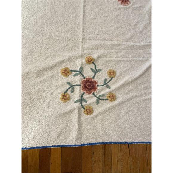 Vintage Floral Double Full Queen 100x 88 Chenille Bedspread MCM Classic Retro - Picture 7 of 11